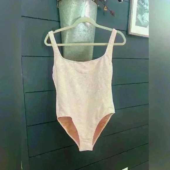 J. Crew Other - J crew light pink ribbed one piece 12